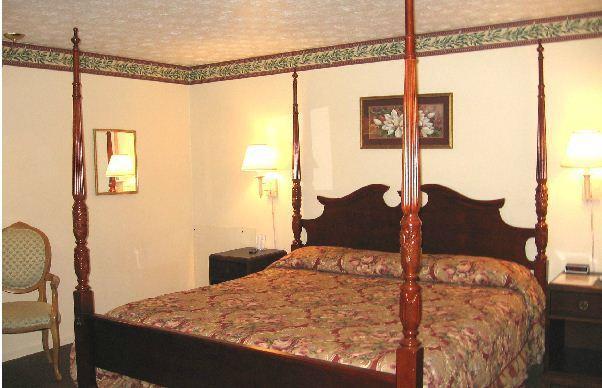 White Columns Motel Pine Mountain  Δωμάτιο φωτογραφία